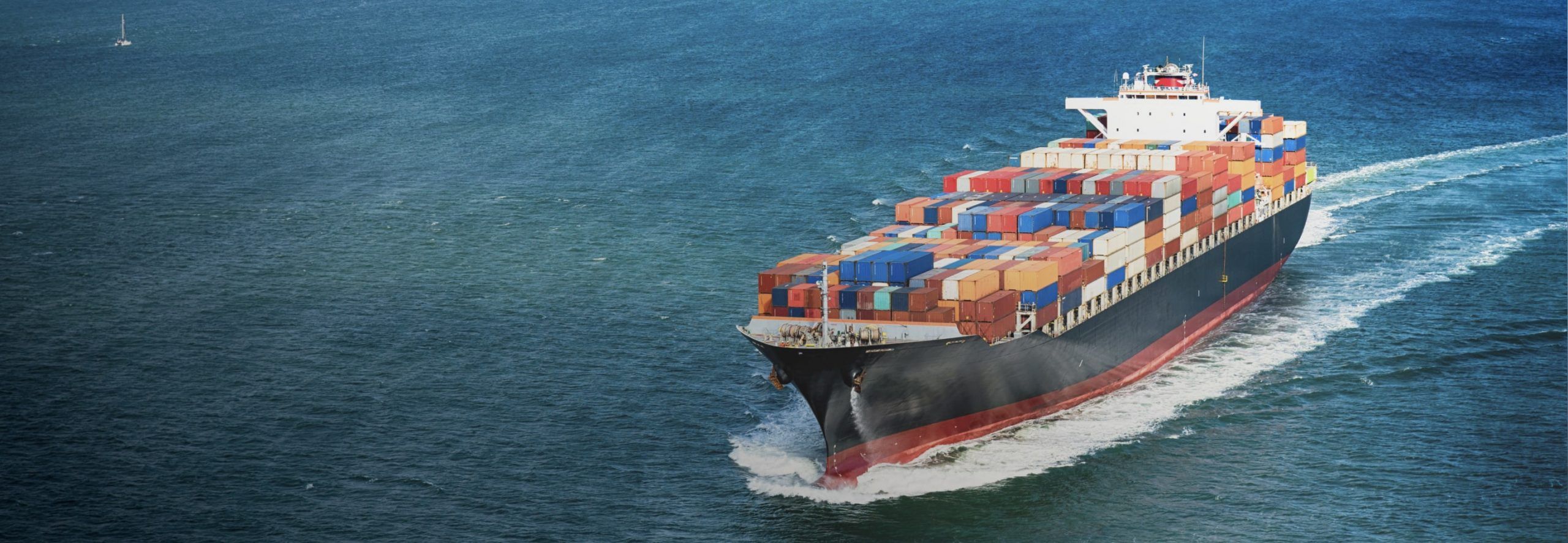Sustainable-Shipping_Desk-min-2-scaled.jpg